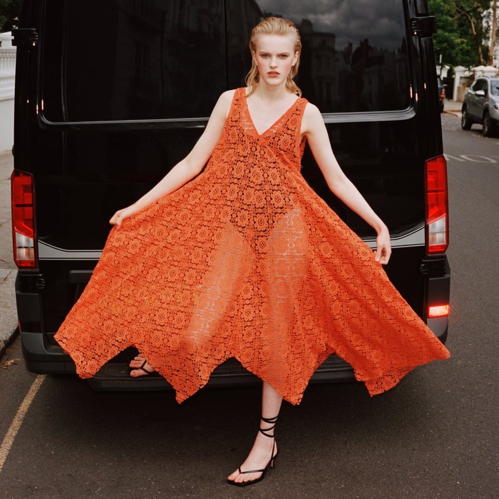 Lace dress